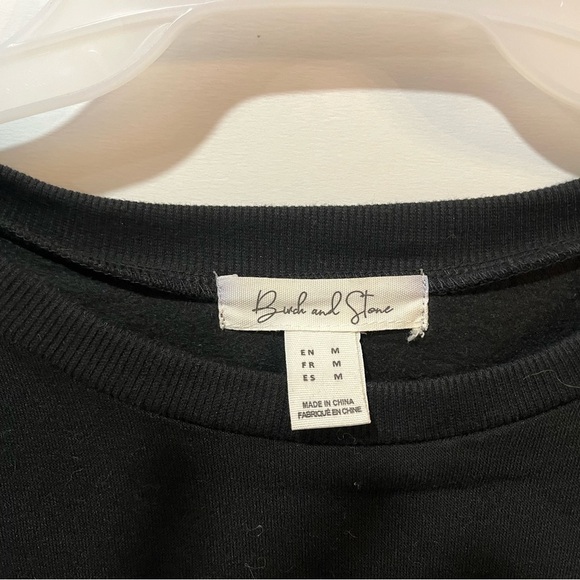 Brooklyn Adult Sweater Size M Black Long Sleeves Embossed Graphic - Picture 3 of 7